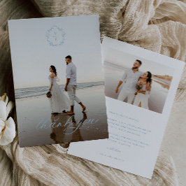  lichtblauw monogram crest bruiloft foto bedankkaart