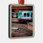 Lichtblauw-witte trein metalen ornament (Rechts)