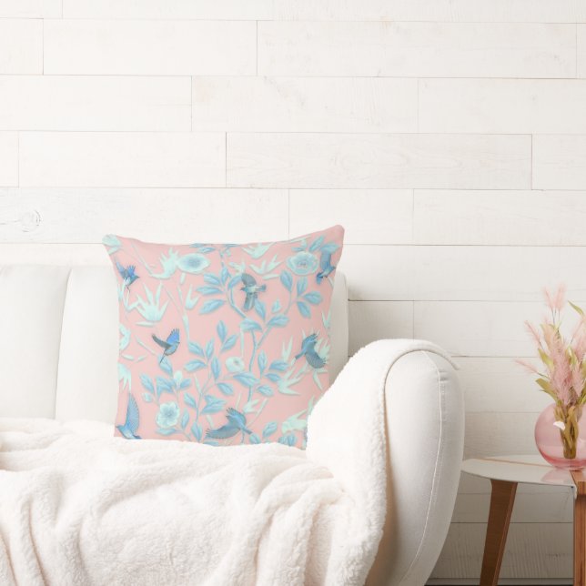 lichtblauwe bloemen en vogels, achtergrondlichtroo kussen (Bank)