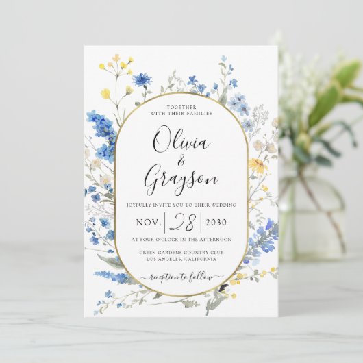 Lichtblauwe bloemen goud QR RSVP alles in 1 bruilo Kaart (Staand voorkant)