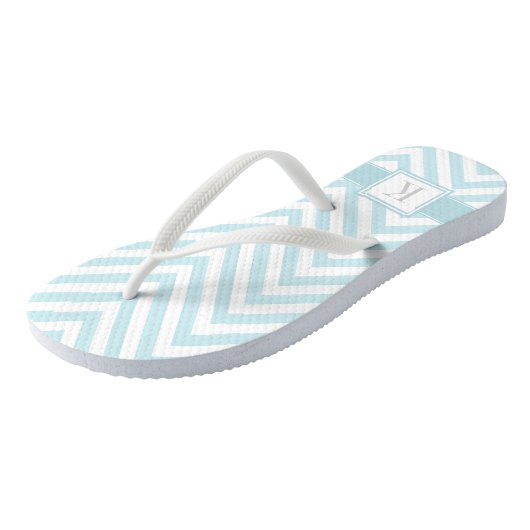 Lichtblauwe en witte Chevron met Monogram Teenslippers (Schuin)
