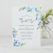 lichtblauwe florale bruiloft kaart (Staand voorkant)