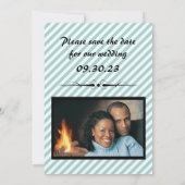 Lichtblauwe gestreepte Save the Date platte fotoka (Achterkant)