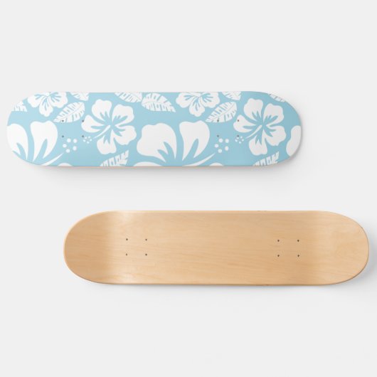 Lichtblauwe Hawaiiaanse tropische hibiscus Persoonlijk Skateboard (Horizontaal)