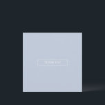 Lichtblauwe moderne bedankkaart<br><div class="desc">Zacht lichtblauw met delicate witte frame bedankkaart.</div>