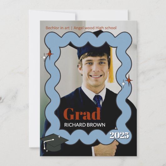 Lichtblauwe retro squiggle golvend afstuderen uitn aankondiging (Voorkant)