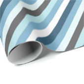 Lichtblauwe schuine strepen Modern Trendy Cadeaupapier (Rol Hoek)