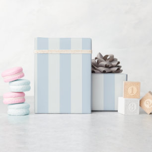 Lichtblauwe Strepen Cadeaupapier