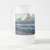 Lichtblauwe trein matglas bierpul (Voorkant links)
