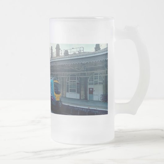 Lichtblauwe trein matglas bierpul (Rechts)