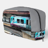 Lichtblauwe trein toilettasje (Rechterhoek)