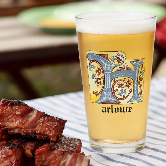 Lichtdoorlatende middeleeuwse blauw en rode ijshee glas