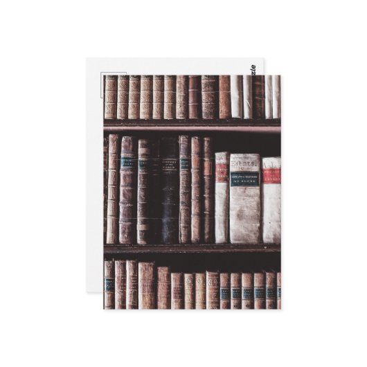 Lichte Academia Esthetische boekenplank Briefkaart (Voorkant / Achterkant in situ)