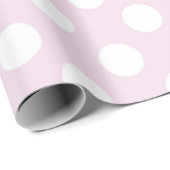 Lichte Baby Roze en Witte Polka Dots Birthday Part Cadeaupapier (Rol Hoek)