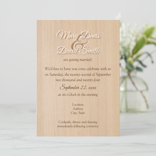 Lichte dennenhout bruiloft uitnodiging (Staand voorkant)