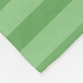 Lichte en donkere salie strepen fleece deken (Hoek)