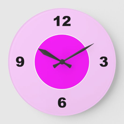 Lichte en donkerroze grote zwarte cijfers klok (Voorkant)