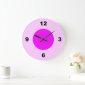 Lichte en donkerroze grote zwarte cijfers klok (Huis)