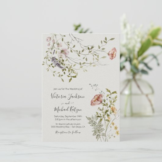 Lichte en luchtige wilde bloem waterverf bruiloft kaart (Staand voorkant)