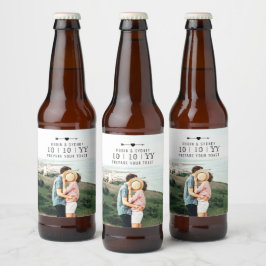 Lichte foto | De datum opslaan | Bierlabel Bier Etiket