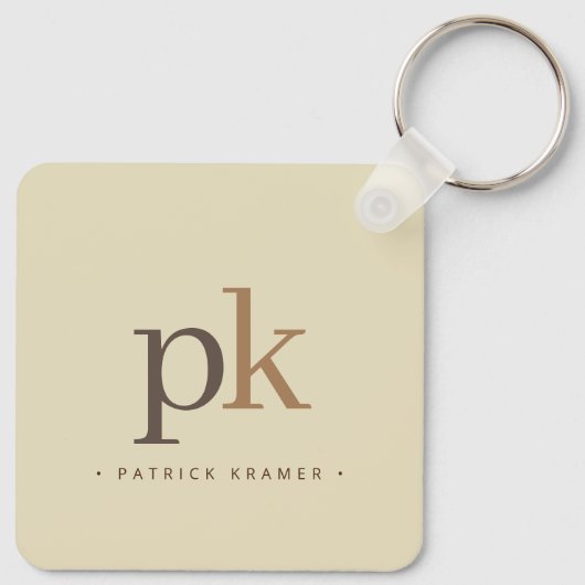 Lichte Khaki Brown minimalistisch monogram Sleutelhanger (Achterkant)