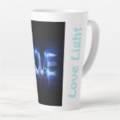 Lichte liefde latte mok (Rechterhoek)