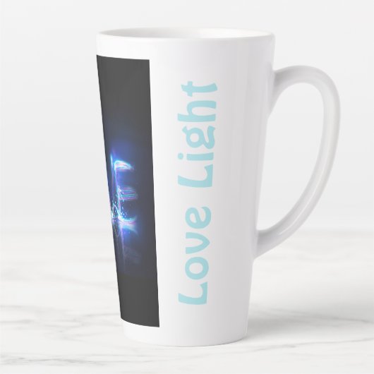 Lichte liefde latte mok (Rechts)