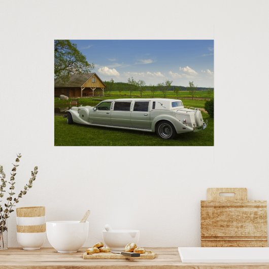 Lichte limousine in de weide poster (Keuken)