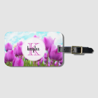 Lichte magenta vrouwelijke tulpen monogrammed bagagelabel