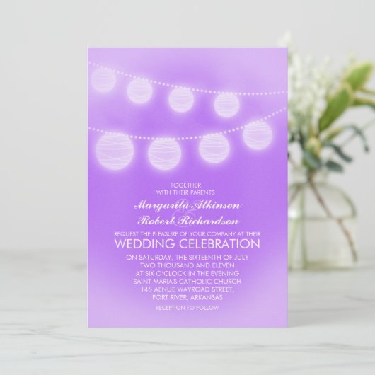 Lichte paarse romantische lantaarns bruiloft uitno kaart (Staand voorkant)