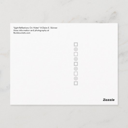 Lichte reflecties op water: zwart en wit briefkaart (Achterkant)