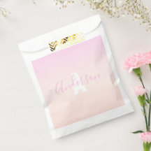 Lichte roze en perzik verlopend ombre naam & monog