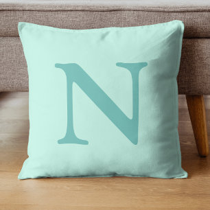 Lichte Teal Initiële Letter Trendy Pastel Mint Bla Kussen