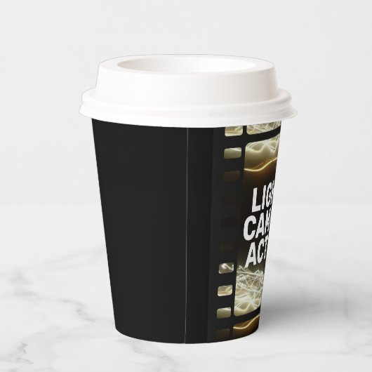 LICHTEN, CAMERA, ACTIE! PAPIEREN BEKERS (Rechts)