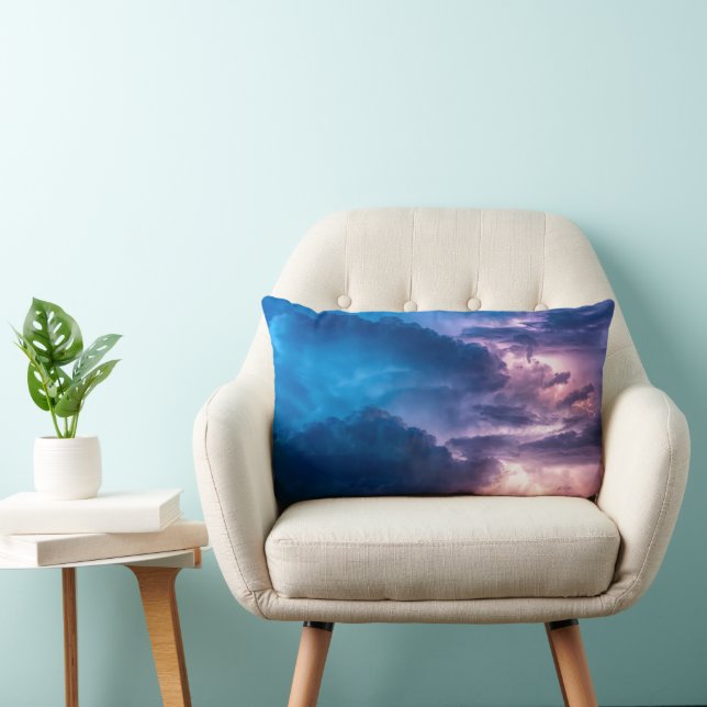 LICHTEND STORM AVOND SKY LUMBAR CUSHION KUSSEN (Stoel)