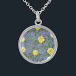 Lichtgele en periwinkle Blauw Roos Floral Weddensc Sterling Zilver Ketting<br><div class="desc">Mooie lichtgele en periwinkle blauwe pony's en roos florale trouwuitnodigingen met overvloedige grienery. Ideaal voor een bloemetjesthema of een traditionele witte bruiloft in de lente of de zomer. Pas de kleur en tekst aan om deze bruiloft uw eigen trouwe te laten uitnodigen!</div>