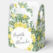 Lichtgele pasteitjes en Roos (Floral Wedding) Bedankdoosjes (Geopend)