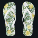 Lichtgele pasteitjes en Roos (Floral Wedding) Teenslippers<br><div class="desc">Mooie lichte pastelpony's en roos florale trouwuitnodigingen met overvloedig groen. Ideaal voor een bloemetjesthema of een traditionele witte bruiloft in de lente of de zomer. Pas de kleur en tekst aan om deze bruiloft uw eigen trouwe te laten uitnodigen!</div>