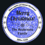 Lichtgevende Blauwe Sparkle Glitter Kerstmisetiket Ronde Sticker<br><div class="desc">FAVORIETE MARKEPLIES - Moderne en professionele marketingbenodigdheden. Maak een blijvende indruk met deze trendy en hoogwaardige Merry Christmas-sjabloon met een lichtgevende faux glitter-afbeelding. Pas deze stickers eenvoudig aan jouw naam en tekst aan! ♡ Ik wens je veel plezier met dit artikel. ♡ www.zazzle.com/store/favorite_markeplies ♡ www.zazzle.com/store/your_favorite ♡</div>