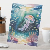 Lichtgevende kwal onderwater scène reclamebord met voetstuk (Insitu)