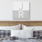Lichtgrijs & Grijs Modern Initialen Monogram Canvas Afdruk (Insitu (Slaapkamer))