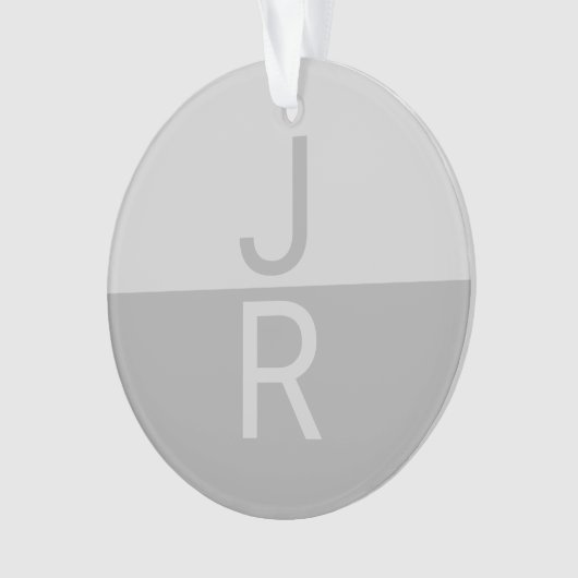 Lichtgrijs & Grijs Modern Initialen Monogram Ornament (voorkant)