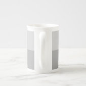 Lichtgrijs & Grijs Modern Initialen Monogram Porselein Kop (Achterkant)