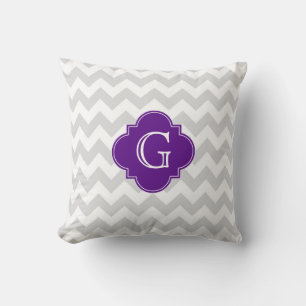 Lichtgrijs Wht Chevron Paars Quatrefoil Monogram Kussen