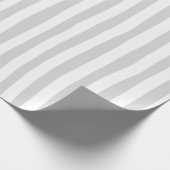 Lichtgrijs & Witte Scheve Strepen Cadeaupapier (Hoek)