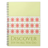 Lichtgroen met roze blozen florale spoeling notitieboek (Voorkant)