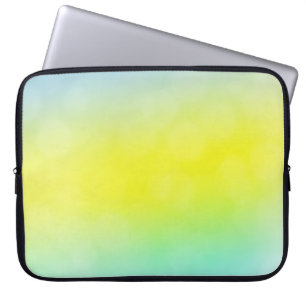 Lichtgroene, gele abstracte wazige achtergrond. C Laptop Sleeve