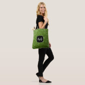 Lichtgroene groene glitter vonken Monogram Tote Bag (Op model)