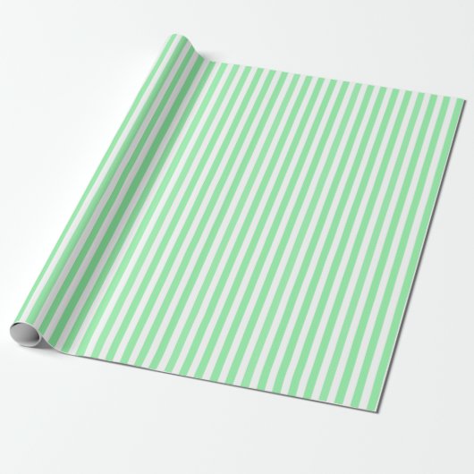 Lichtgroene snoepjes strepen cadeaupapier (Uitgerold)