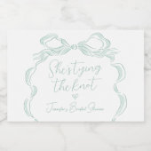 Lichtgroene strik Ze bindt het knoop Vrijgezellenf Sparkling Wijnetiket (Enkel label)